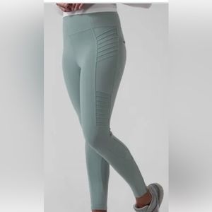 Athleta Delancey Moto